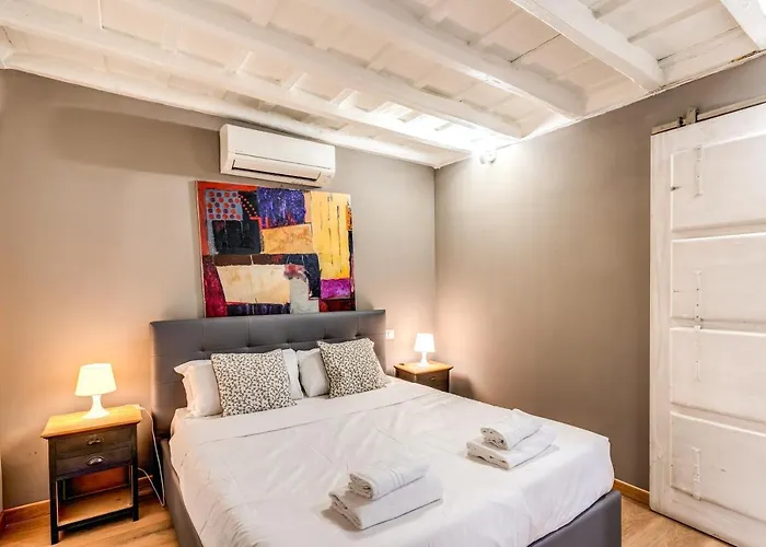 Lovely Spacious Near The Colosseum