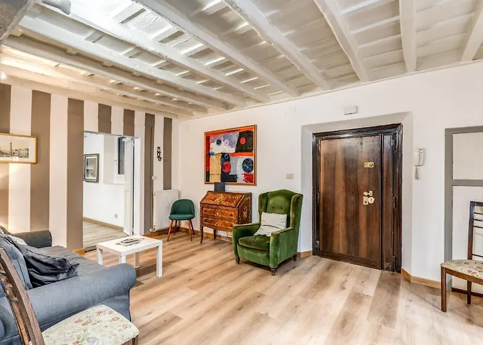 Appartement Lovely Spacious Near The Colosseum